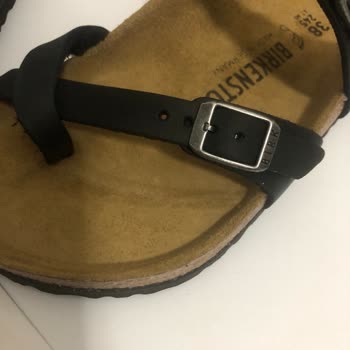 Aldığım Birkenstock Terlikte Üretim Hatası Ve Orijinallik Şüphesi