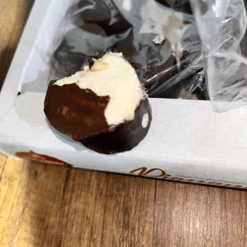 Çikolatanın İçinden Dişe Benzer Yabancı Cisim Çıktı, Sağlığım Tehlikeye Girdi!