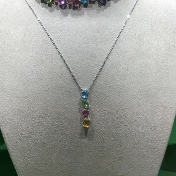 Swarovski Kanyon Şubesi'nde İlgisiz ve Kibirli Hizmet Deneyimi