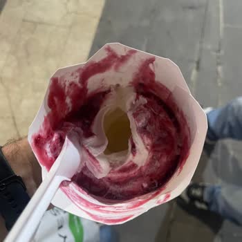McFlurry Dondurmalar Eksik Ve Yarım Şekilde Teslim Edildi, Mağduriyet Yaşadım