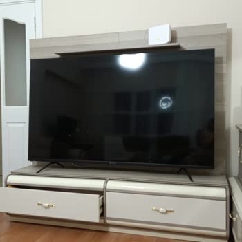 İlk Günden Arızalı TV Ve İlgisiz Servis Nedeniyle Mağduriyet