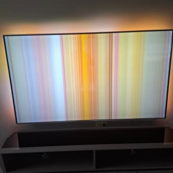Philips TV 86 İnch 4K UHD Android TV Ekranda Dikey Çizgiler Var!