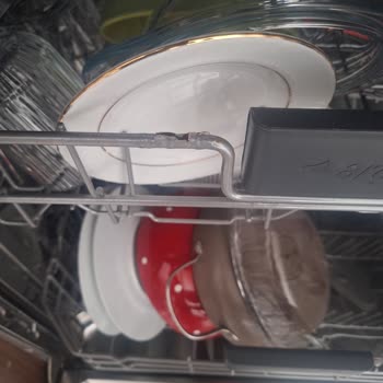 Arçelik Bulaşık Makinesi Sepetinde Sürekli Paslanma Ve Temizlik Sorunu