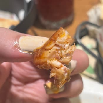 Doğum Günü Yemeğinde Kanlı Tavuk Ve Soğuk Makarna Hayal Kırıklığı