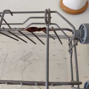 Bulaşık Makinesi Sepetlerinde Erken Paslanma ve Kullanım Sorunu