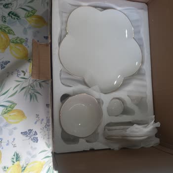 Evkur'dan Aldığım Yemek Takımında Kırık Ve Eksik Parçalar, Çözüm Sunulmuyor