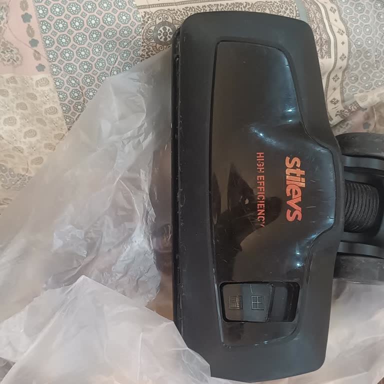 Süpürge Başlığı Kolayca Kırıldı, Yedek Parça Fiyatı Şaşırtıcı Derecede Yüksek!