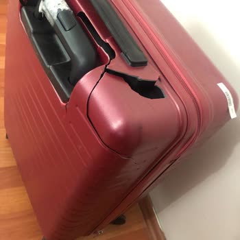 Kırılan Ve Teslim Edilmeyen Valizim İçin Mağduriyetim Giderilmiyor