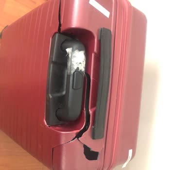 Kırılan Ve Teslim Edilmeyen Valizim İçin Mağduriyetim Giderilmiyor