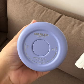 Stanley Termosun İlk Düşüşte Göçük Yapması Ve Müşteri Hizmetlerinden Destek Alamadım