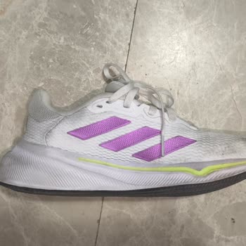 Deichmann Imbox İşlemi Sonrası Ayakkabıda Hızlı Kirlenme Ve Memnuniyetsizlik!