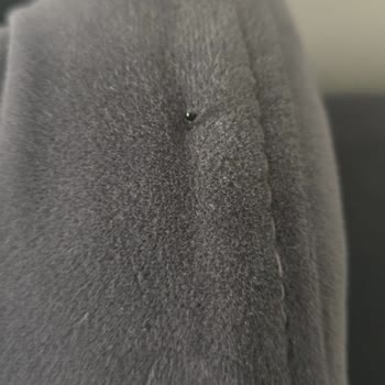 Emre Mobilya (Sultanbeyli) Teslim Edilen Koltuklar Ayıplı, Yırtık, Kırık Ve Yıpranmış Şekilde Geldi