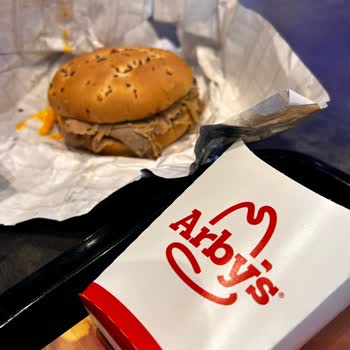 Görseldekiyle Uyuşmayan Düşük Kaliteli Ürün Deneyimi