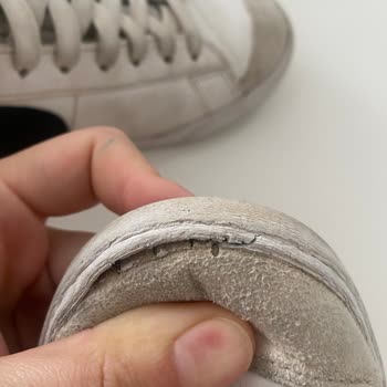 Blazer Ayakkabılarda Tekrarlayan Yırtılma Sorunu Mağduriyet Yaşatıyor