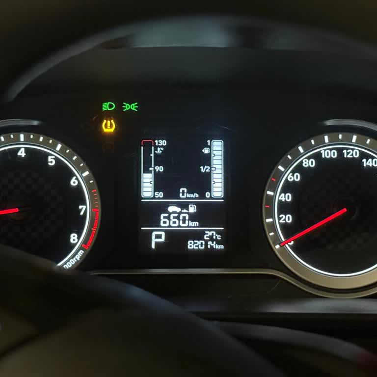 Aracın Eksik Yakıtla Teslimi, Lastik Problemi Ve Firma Yetkilisinin Olumsuz Tutumu Nedeniyle Mağduriyet