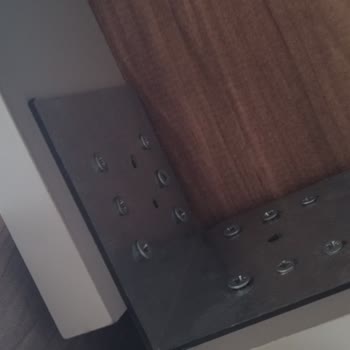 Montaj Hatası Nedeniyle Masada Güvenlik Sorunu Yaşıyorum