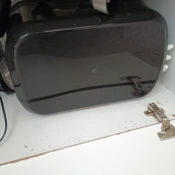 Sürekli Koku Yapan Su Arıtma Cihazı İçin Çözüm Bekliyoruz