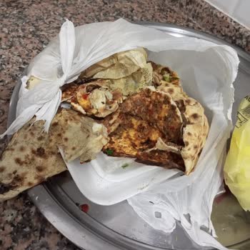 Siparişte Hijyen Sorunu Ve İlgisiz Canlı Destek