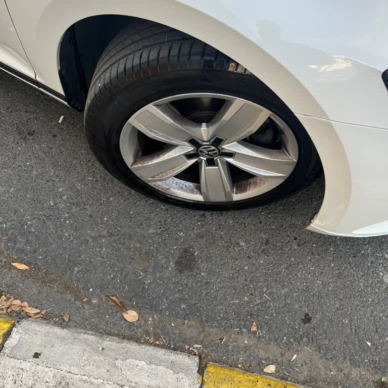 Carwax Yüksek Ücretli Oto Yıkamada Beklenmedik Özensizlik