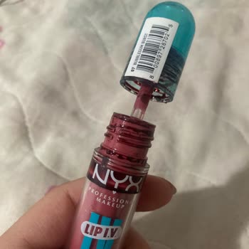 Watsons Nyx Hydrating Gloss Serum Kısa Sürede Bozuldu, İnceleme İstiyorum