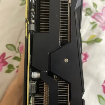 Yurtiçi Kargo Hasar Gören Ekran Kartım