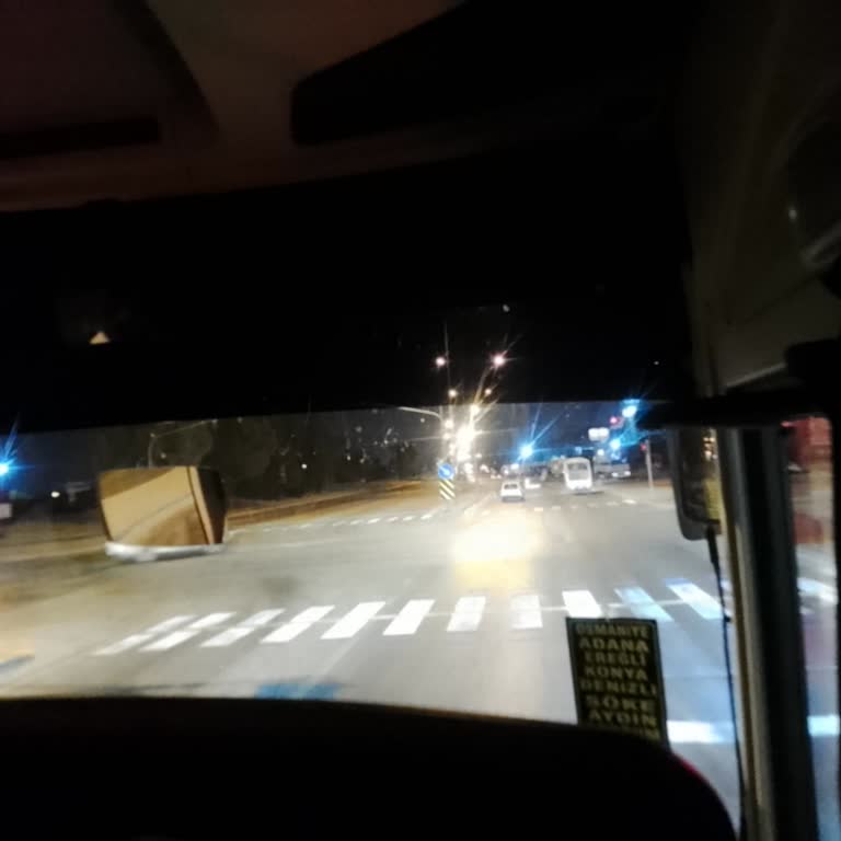 Otobüs Yolculuğunda Kaba Davranış Ve Yetersiz Hizmet Deneyimi