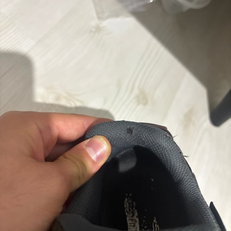 Skechers Ayakkabıda 3 Ayda Aşınma Ve Garanti Sürecinde Olumsuz Dönüşler