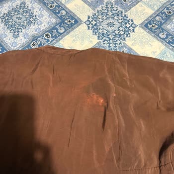 Saç Açıcı Nedeniyle Elbisem Zarar Gördü, Ücret İadesi Yapılmadı