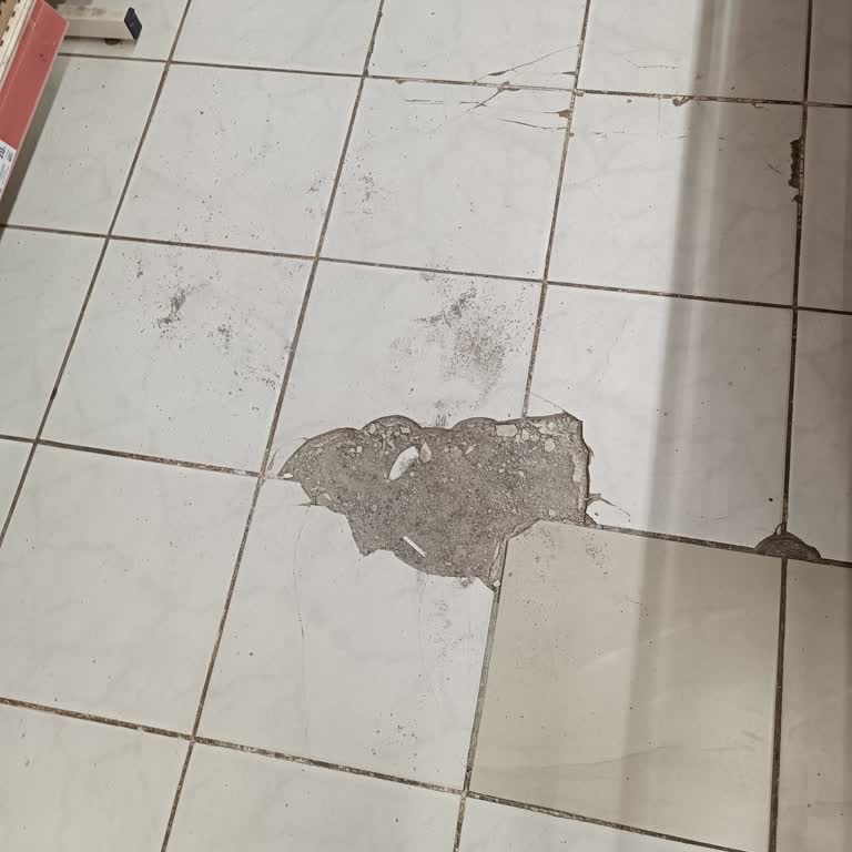 A101 Mağazasında Kırık Fayans Nedeniyle Çocuğumun Bacağı Kesildi Çalışanlar İlgisizdi!