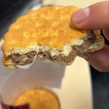 Çokoprens Bisküvisinden Çıkan Yabancı Madde Nedeniyle Yaşanan Hijyen Sorunu