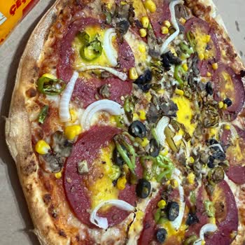 Migros Yemek'ten Kusurlu Pizza Ve Yetersiz Müşteri Hizmeti Deneyimi