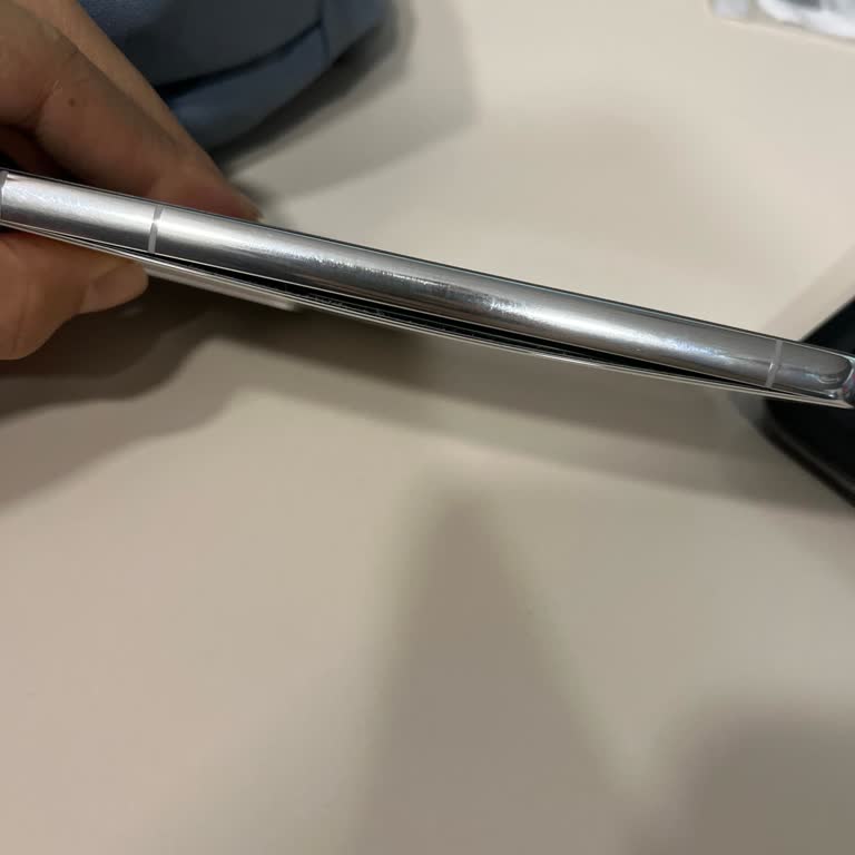 Samsung S22 Batarya Şişmesi Ve Isınma Sorunu Güvenlik Endişesi Yaratıyor