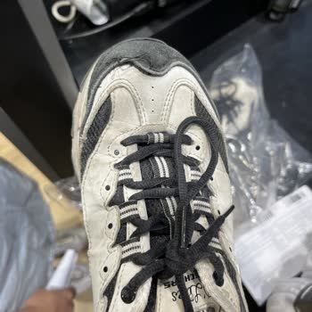 Kısa Sürede Yıpranan Skechers Ayakkabılara Garanti Desteği Sağlanmadı