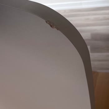 Teslim Edilen Yemek Odası Takımında Hasar Ve Kurulum Hatası, Çözüm Sunulmuyor