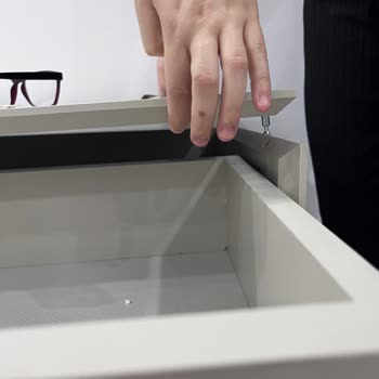 Teslim Edilen Yemek Odası Takımında Hasar Ve Kurulum Hatası, Çözüm Sunulmuyor