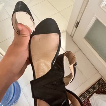 Ataköy Sandaletin Bantı Çıktı Garantiye Rağmen Mağduriyetim Giderilmedi