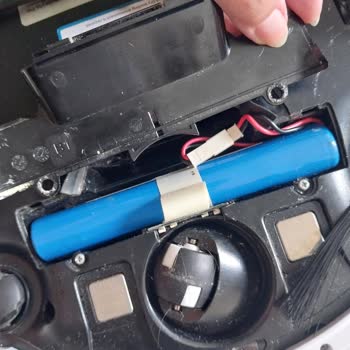 Kargoda Hasar Gören Robot Süpürge İçin İade Mağduriyeti