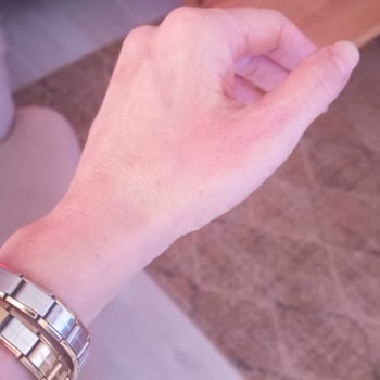 Doğal Yağ Çözücü Ciltte Tahrişe Sebep Oldu, Uyarı Eksikliği Var!