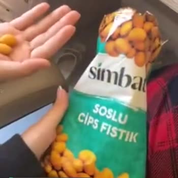 Simbat Kuruyemiş Soslu Denilen Yemiş Soslu Gelmedi!