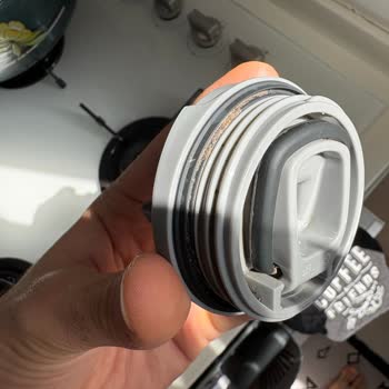 Stanley Termoslarda Kısa Sürede Küflenme ve İlgisiz Müşteri Hizmeti