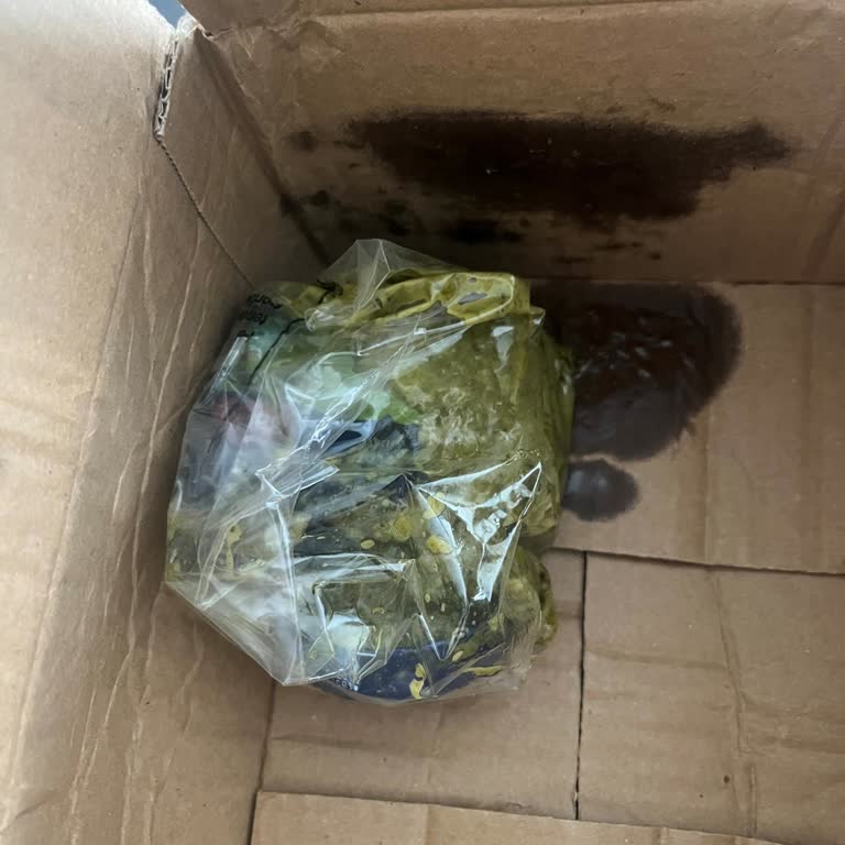 Kampanyalı Alışverişte Kırık Ürün Ve Eksik İade Mağduriyeti