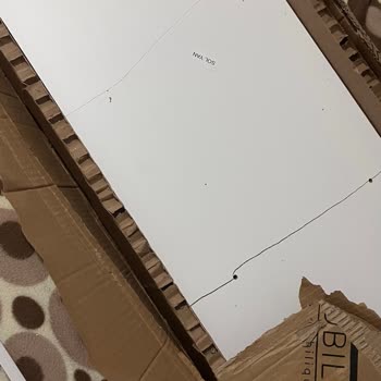 Kırık Gelen Banyo Dolabım 11 Gündür Yenilenmedi Mağduriyetim Sürüyor