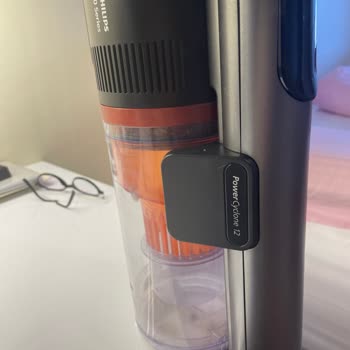 Philips Dikey Süpürgede Sürekli Filtre Uyarısı Ve Çekiş Gücü Kaybı