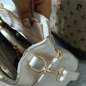 Derimod Bir Ayda Renk Bozulması Ve Çatlak Oluşan Çantada İade Talebim Reddedildi