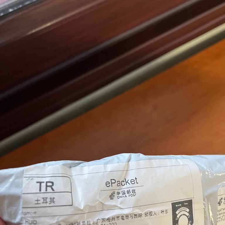 İstanbul Firması Adıyla Çin’den Gönderilen Çanta Mağduriyeti