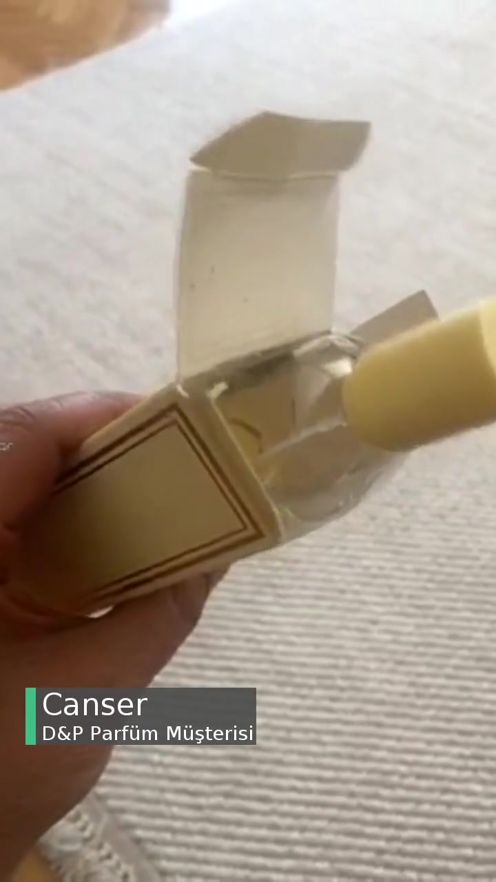 D&P Parfüm Arabada Patlamış videonun kapak resmi