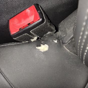 Servis Sonrası Koltuk Döşemesinde Oluşan Hasar Ve İlgisiz Yaklaşım