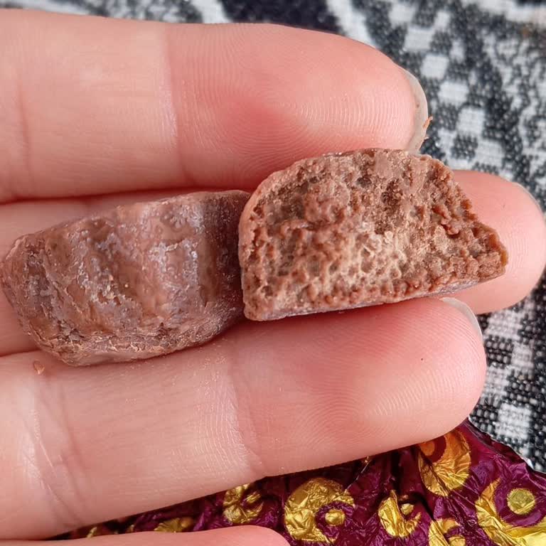 Aldığım Ülker Şeker Paketinden Küflü Şeker Çıkması