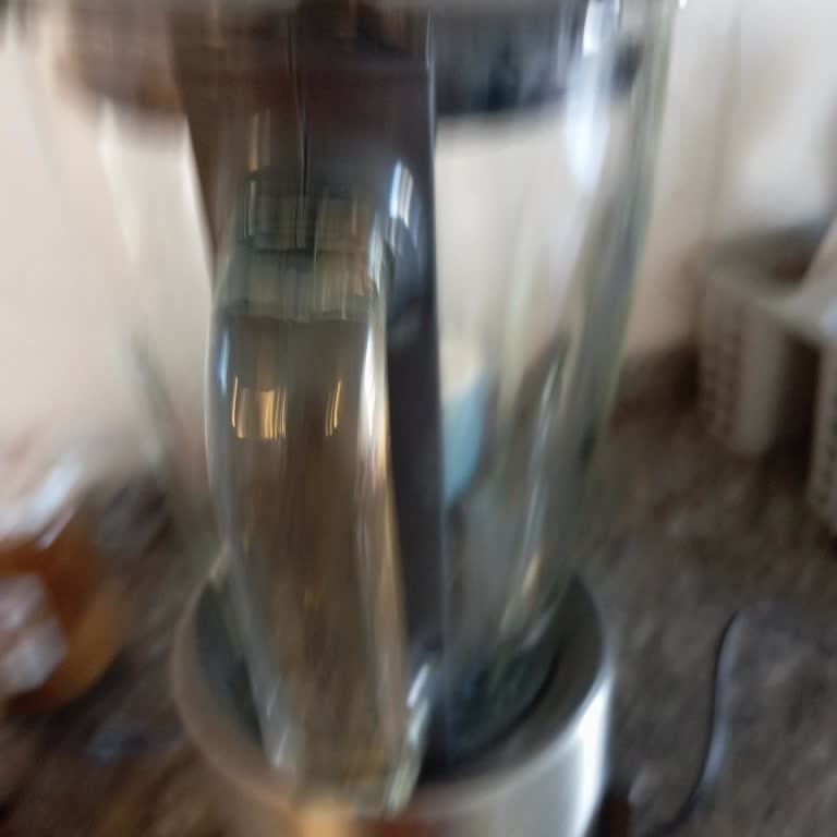 Değiştirilen Blenderın Kilit Sistemi Kullanımda Zorluk Yaşatıyor