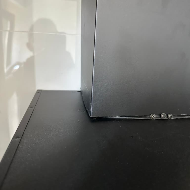 Siemens Davlumbaz Montajında Özensizlik Ve Müşteri Hizmetlerinde İlgisizlik